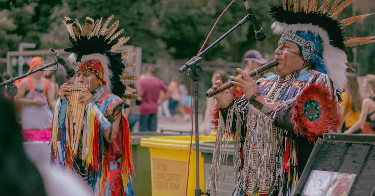 découvrez la richesse et la diversité des cultures autochtones à travers le monde. explorez leur histoire, leurs traditions, et l'importance de leur préservation dans le contexte contemporain.