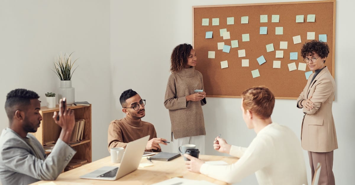découvrez les avantages de la collaboration efficace pour améliorer la productivité, renforcer les relations et atteindre des objectifs communs. apprenez des stratégies pour une coopération réussie au sein de votre équipe.