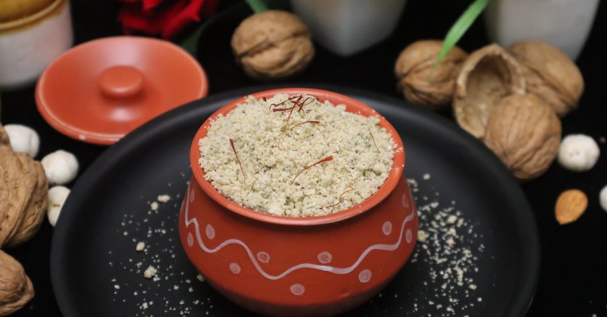 découvrez la richesse des saveurs de la cuisine indienne, un mélange exquis d'épices, de légumes et de viandes, alliant traditions ancestrales et recettes modernes pour une expérience culinaire inoubliable.