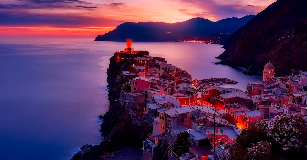 découvrez des escapades romantiques inoubliables à travers des destinations enchanteuses. que ce soit pour célébrer un anniversaire, une lune de miel ou simplement pour raviver la flamme, profitez de moments magiques en amoureux dans des lieux pittoresques, relaxants et plein de charme.