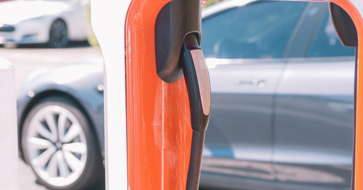 découvrez l'univers innovant de tesla, pionnier des véhicules électriques et des solutions énergétiques durables. apprenez-en plus sur nos modèles, technologies avancées et engagements envers un avenir plus vert.