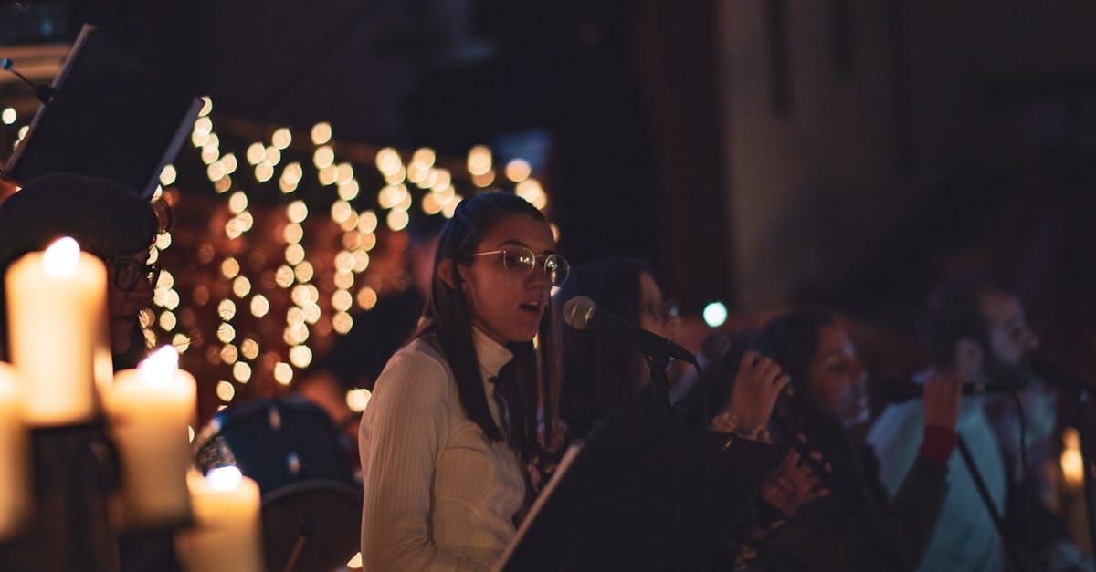 découvrez l'envoûtement des concerts aux chandelles, où la musique classique et l'ambiance romantique se rencontrent dans un cadre intime et magique. vivez une expérience inoubliable au rythme des mélodies sous la douce lueur des bougies.