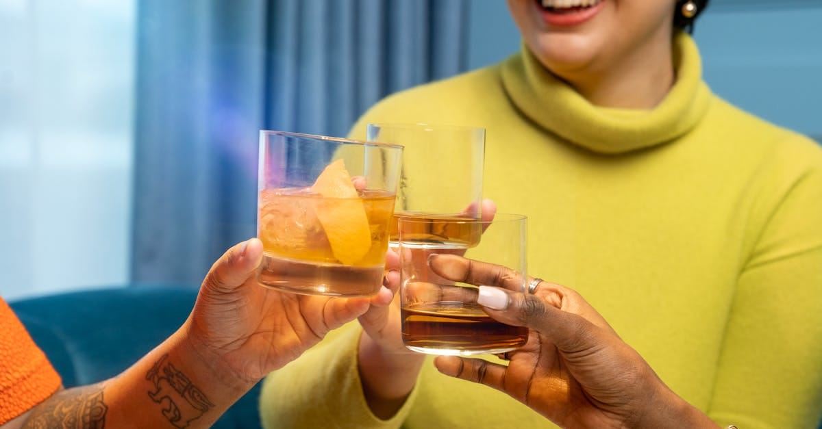 rejoignez-nous pour un festival de whisky exceptionnel, où passionnés et novices peuvent déguster une sélection raffinée de whiskies du monde entier, participer à des masterclasses animées par des experts et découvrir l'art de la distillation. venez célébrer la culture du whisky dans une ambiance conviviale et festive!