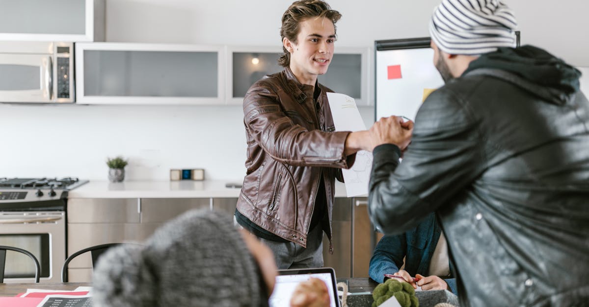 découvrez les meilleures stratégies de closing pour conclure vos ventes avec succès. apprenez à maîtriser l'art de la persuasion et à transformer vos prospects en clients fidèles grâce à des techniques éprouvées et des conseils d'experts.