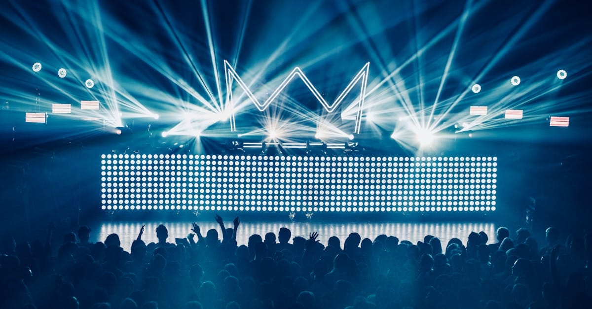 découvrez des performances envoûtantes et des artistes de talent lors de nos concerts. vivez des expériences musicales inoubliables à travers différents genres et ambiances. rejoignez-nous pour célébrer la passion de la musique!