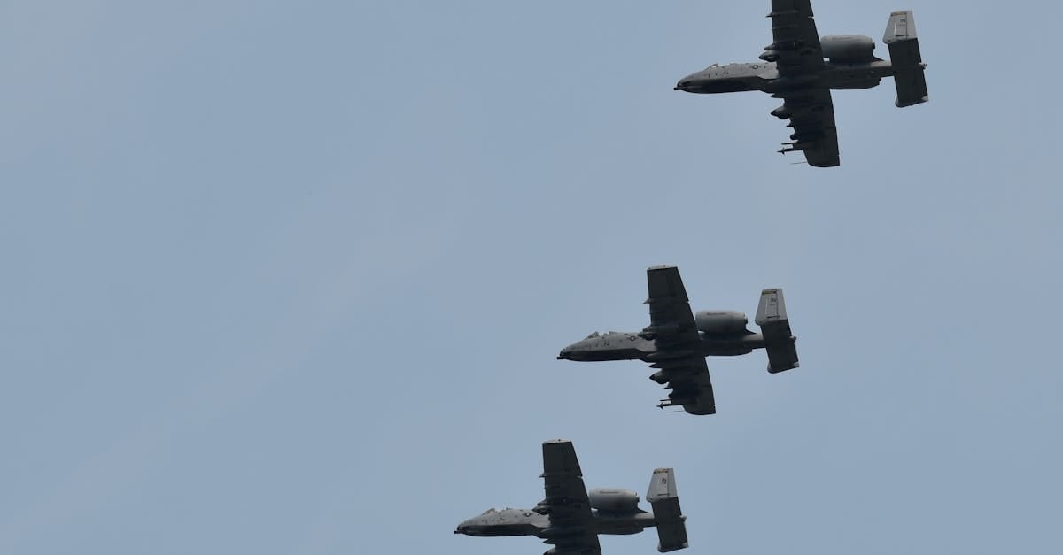 découvrez le rôle et les missions de l'otan (organisation du traité de l'atlantique nord), une alliance militaire renforçant la sécurité collective en réponse aux défis globaux contemporains.